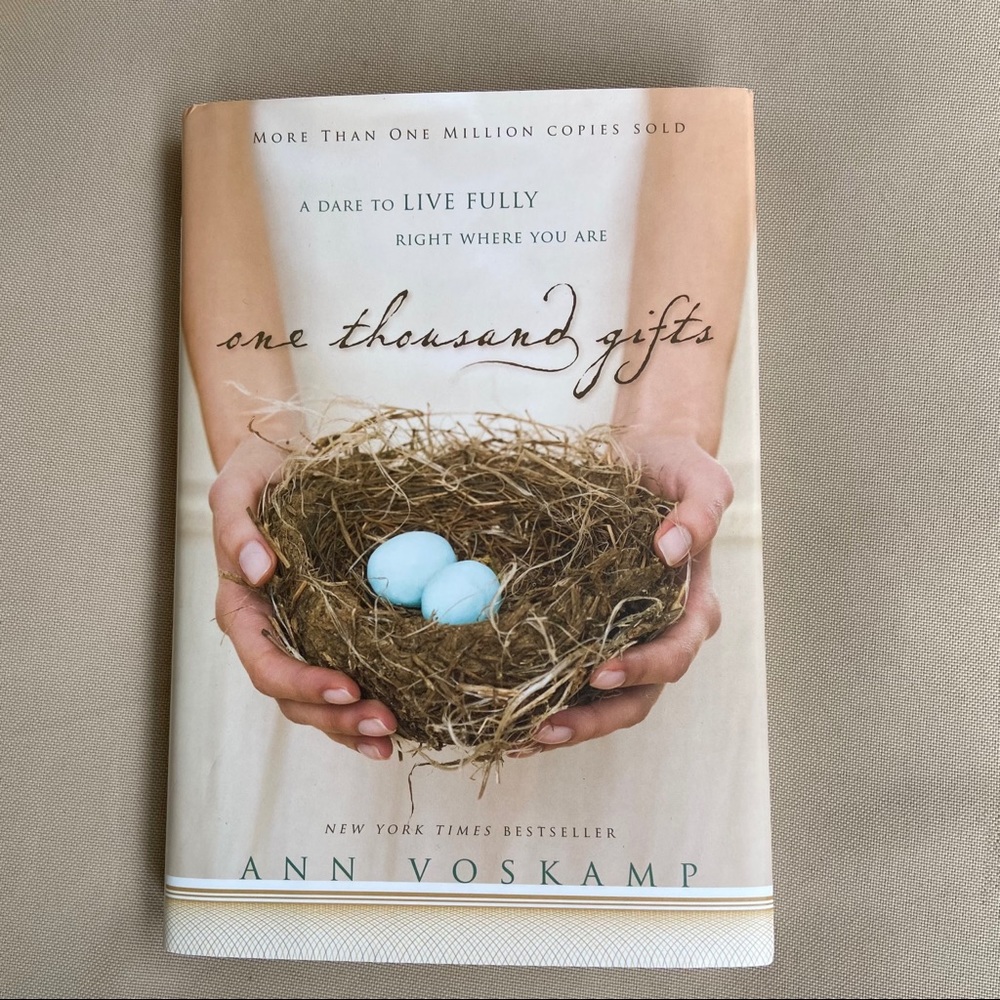 Book | one thousand gifts by Ann Voskamp - Picture 1 of 4